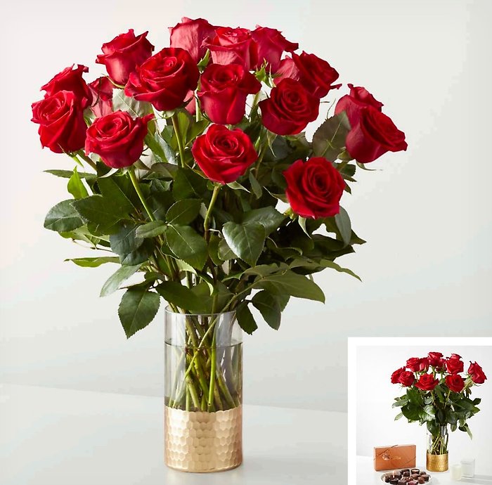 FTD\'s Classic Love Rose Bouquet